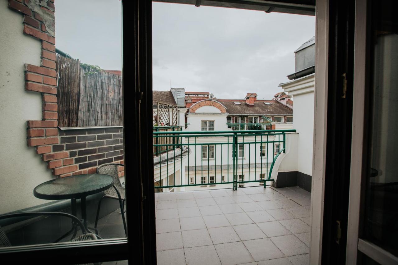 Green Wood Apartament Stara Ochota Warsaw Ngoại thất bức ảnh
